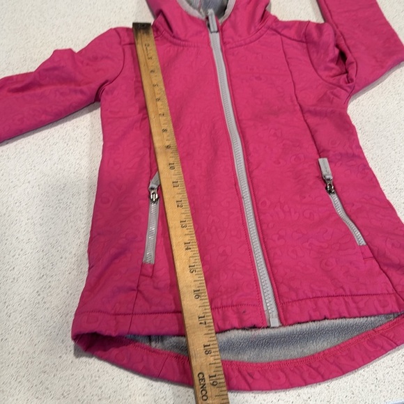 Ultimate Soft Shell Jacket - Pink - Girls Size 4 - Sam’s Club- cheetah pattern - Picture 10 of 10